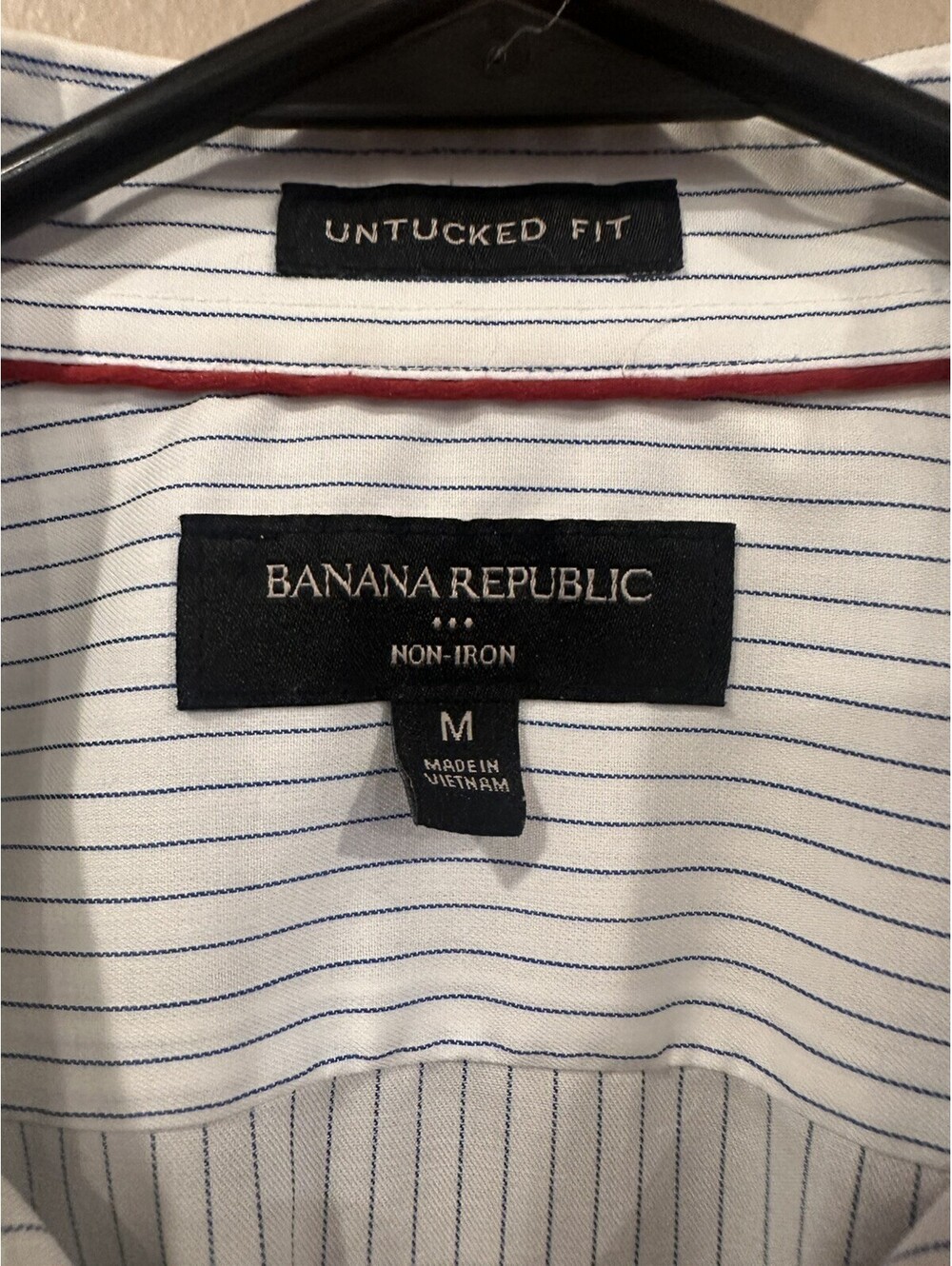 Banana Republic Men's Non-Iron Untucked Fit Blue stripe Button-Up Shirt M